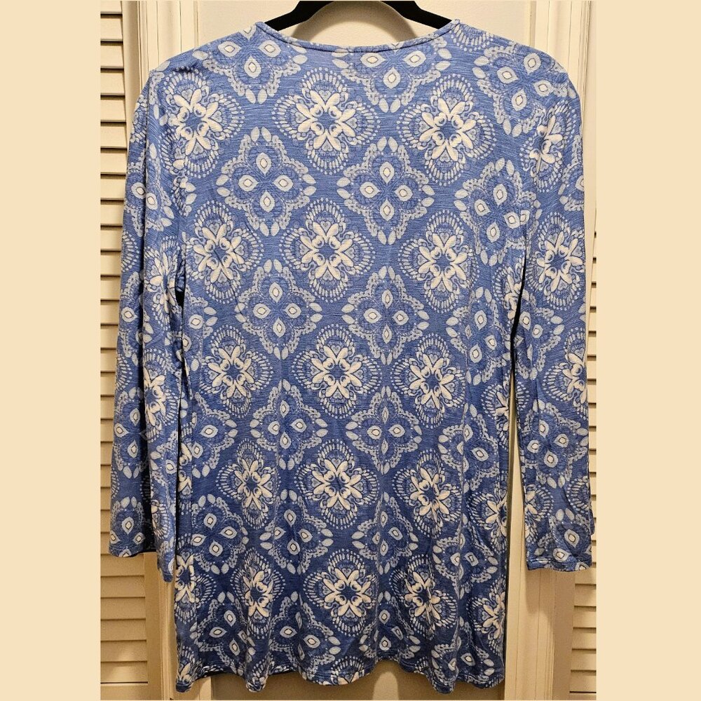 💯 Ruby Rd. Pleated Embroidered Appliqué Blue-Patterned Blouse 💯 - Picture 5 of 6